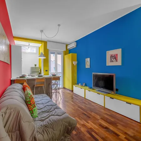 Apartment De10 -bande Nere - - *