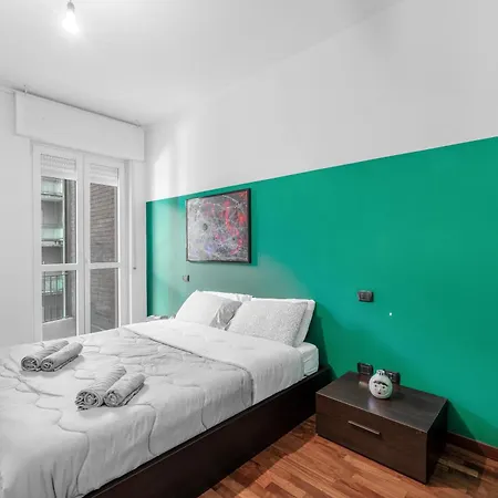 Apartment De10 -bande Nere - - *